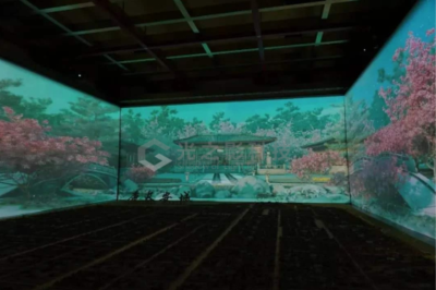三折幕影院